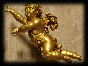 Engel?! Wie ein Engel ausschauen ist leichter, als einer sein.