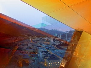 Ansichten Jeder hat so seine Ansichten: Das trifft natürlich auch auf unsere Sichtweise auf Landschaften und Orte zu. Einen...