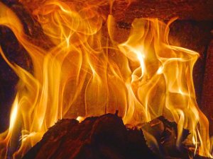 Element Feuer Prometheus stahl den Göttern das Feuer: Es kommt auf uns an, wie wir damit umgehen!
