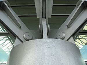 Metall Rund 80 Prozent der chem. Elemente sind Metalle und sie finden vielfältige Verwendung.